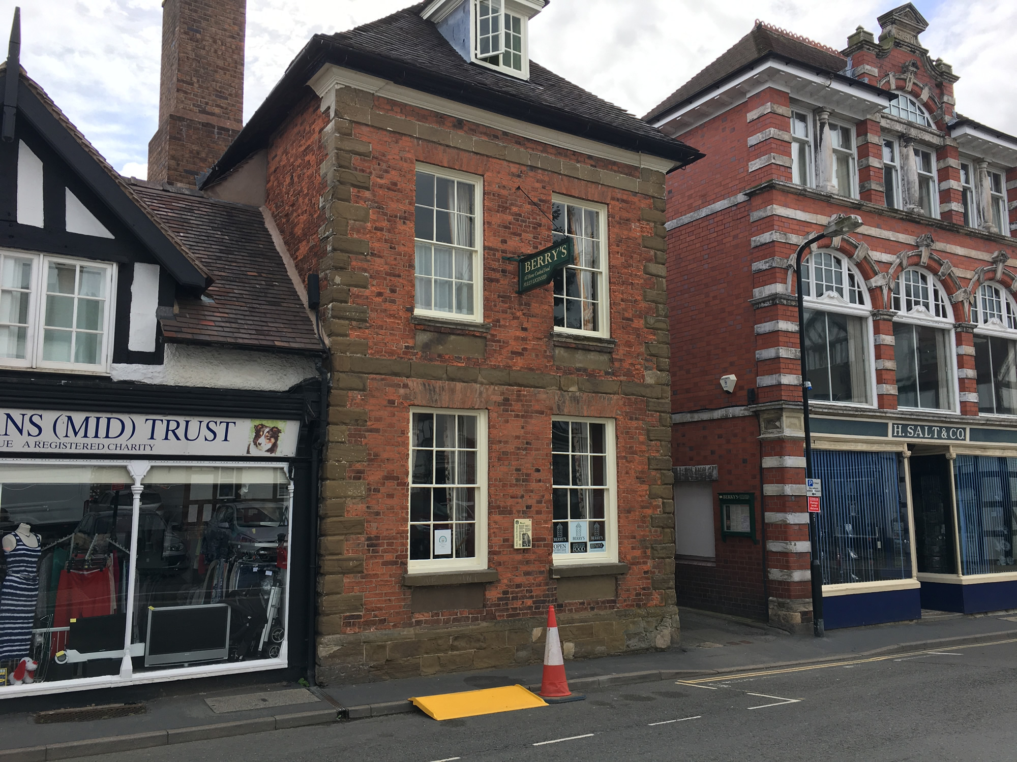 Berry's, Church Stretton cafe reviewed and visited