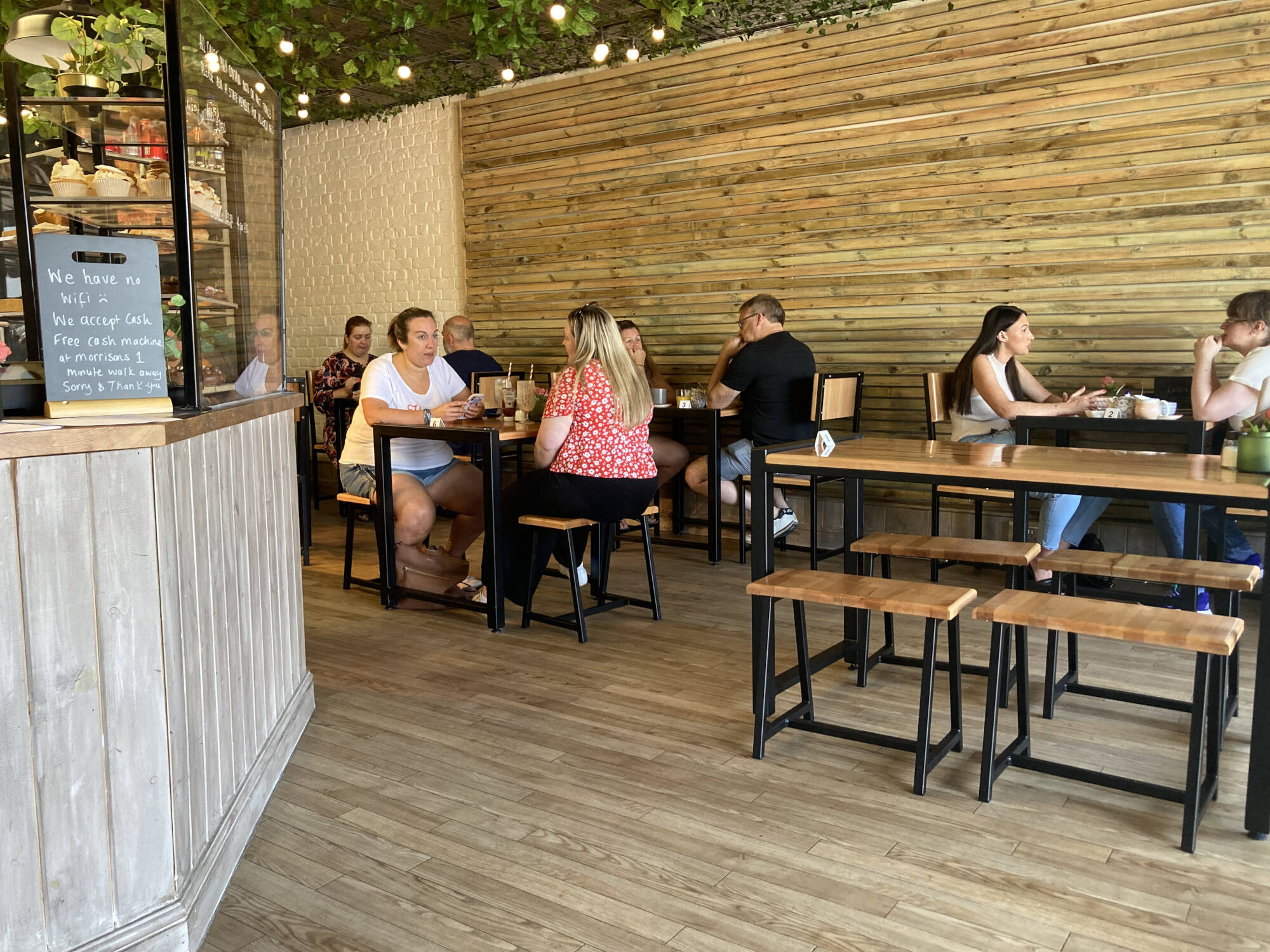 The Backyard Cafe, Kingswinford cafe reviewed and visited