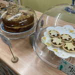 Mince pies & coffee cake at Aardvark Books cafe in Bucknell 
