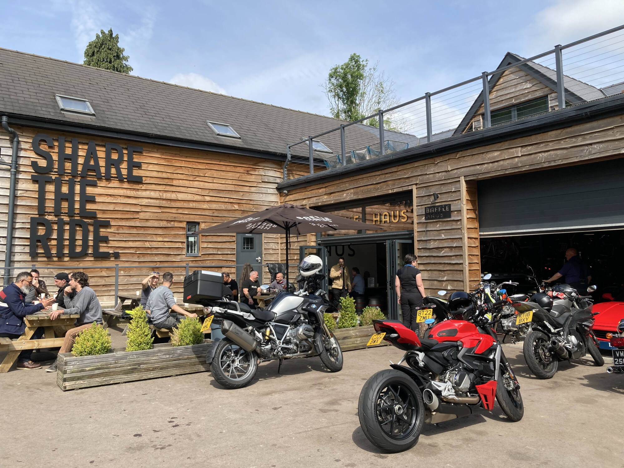 Baffle Haus, Pontypool cafe reviewed and visited