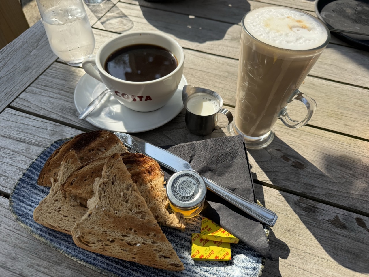 Cafe R, Ruthin - cafe reviewed and visited